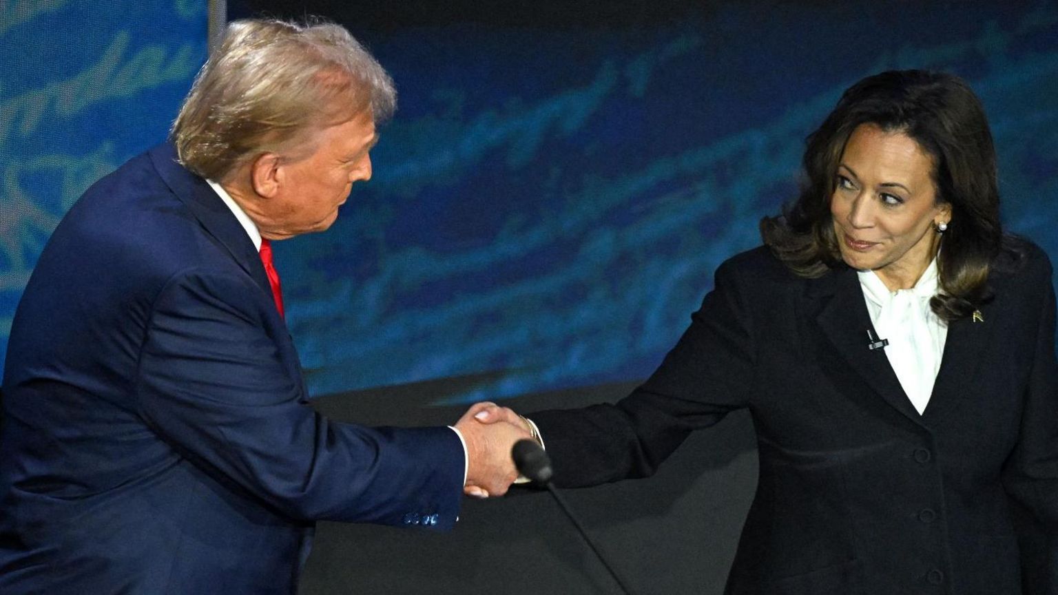 Según analistas, Kamala Harris domina el debate presidencial y deja a Trump a la defensiva
