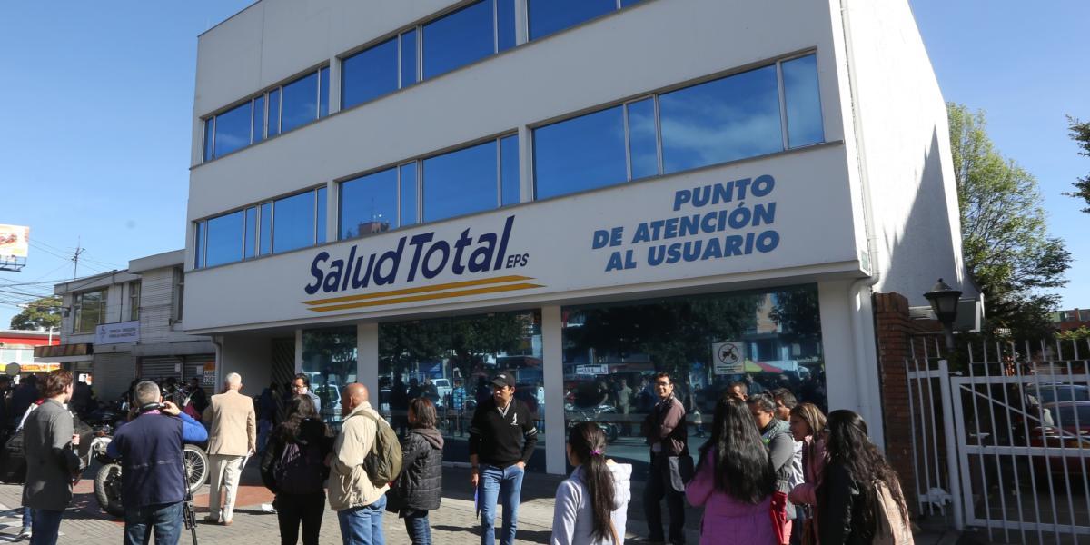 Supersalud investiga a Salud Total por fallas en entrega de medicamentos y uso indebido de recursos