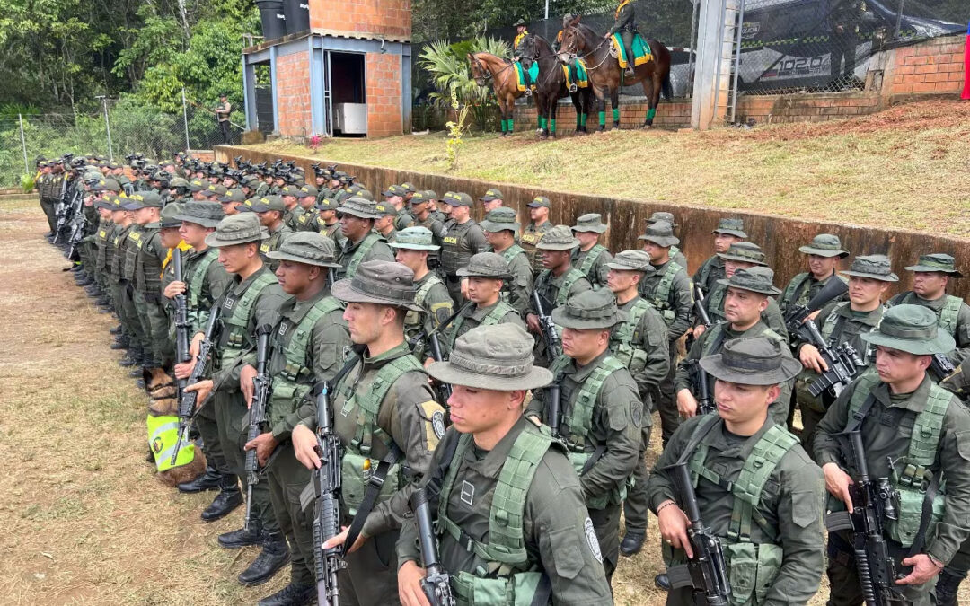 Disidencias de las Farc anuncian que suspenderán ataques contra la fuerza pública en Cali durante la COP16