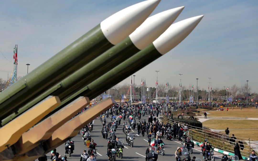 Irán prepara ataque inminente con misiles balísticos contra Israel según funcionario de EE.UU.