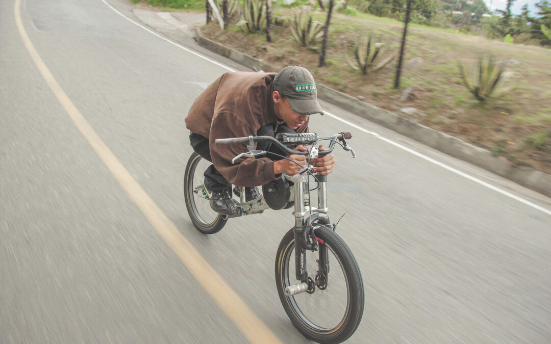 Joven de 19 años muere arrollado mientras practicaba gravity bike en Santander