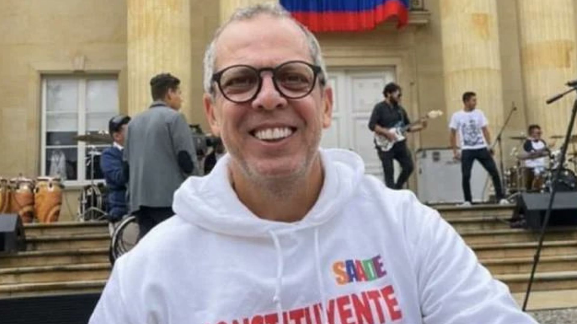 Alfredo Saade será jefe de gabinete de Petro a pesar de cuestionamientos y polémicas Alfredo Saade será jefe de gabinete de Petro a pesar de cuestionamientos y polémicas