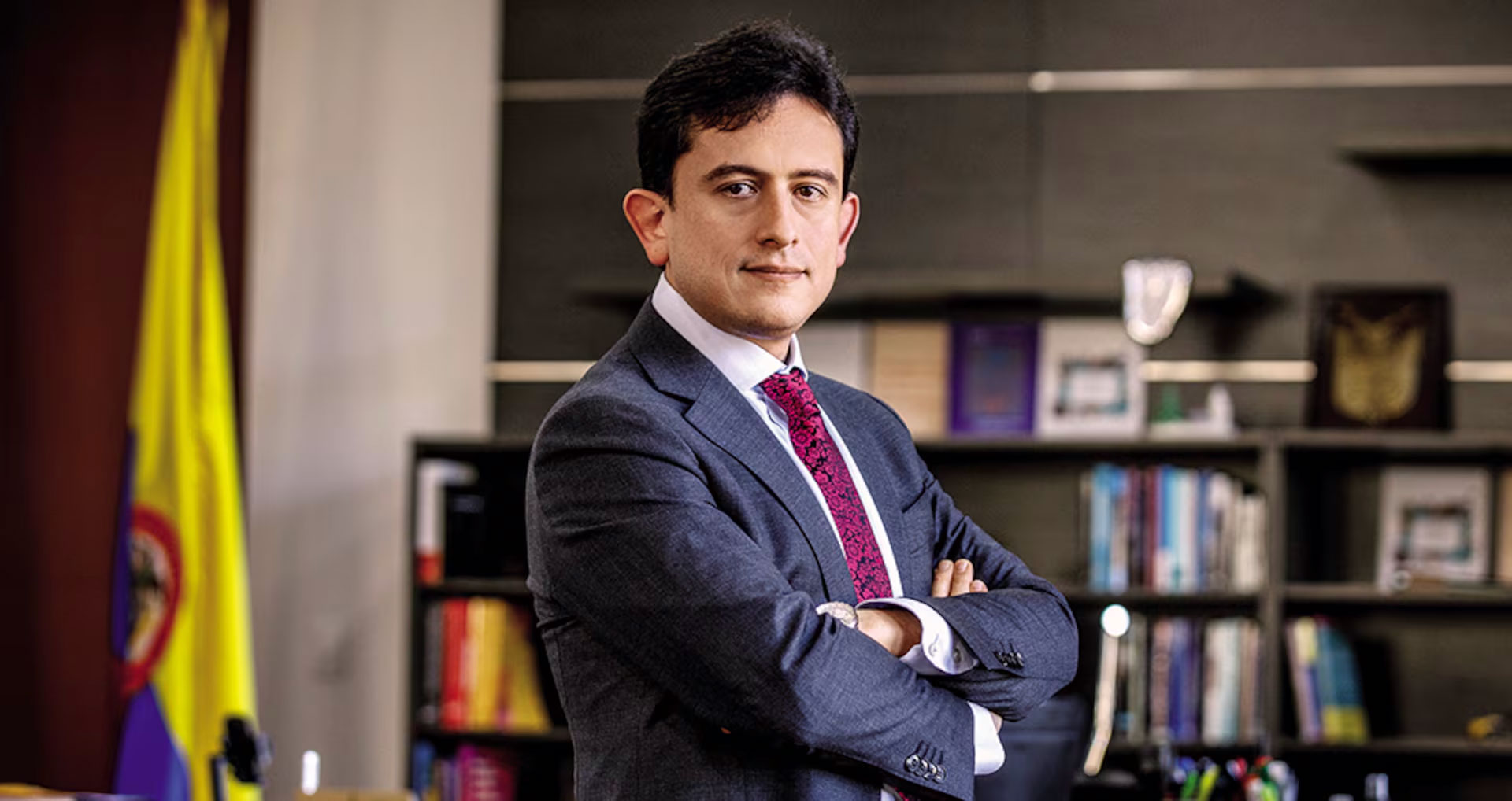 Procuraduría investiga al exdirector de la DIAN, Luis Carlos Reyes, por metas de recaudo inconsistentes