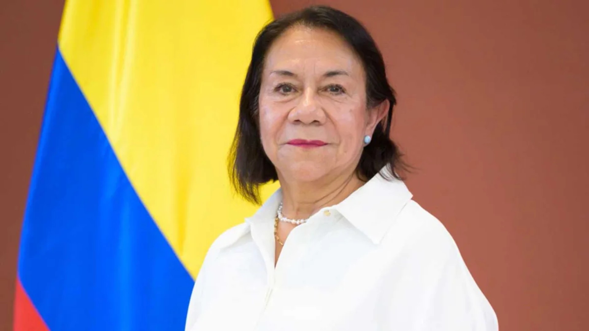 Nueva canciller Rosa Villavicencio asume en medio de investigación y crisis diplomática