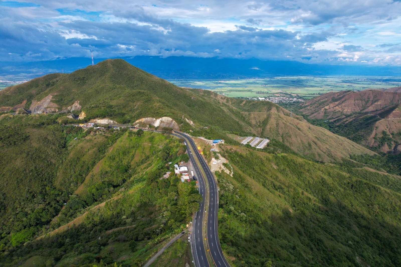El proyecto 5G Buenaventura-Loboguerrero-Buga se consolida como referente mundial tras recibir el premio Transport Deal of the Year