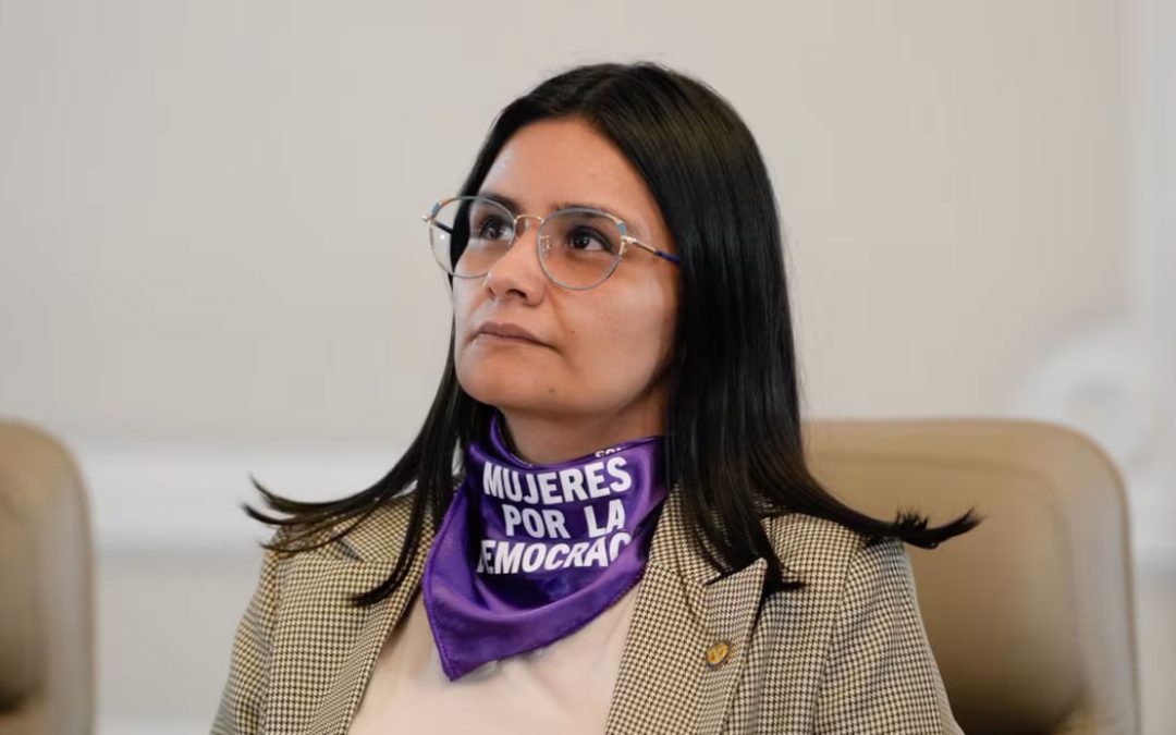 Angie Rodríguez denuncia corrupción en el Gobierno Petro ante la Fiscalía