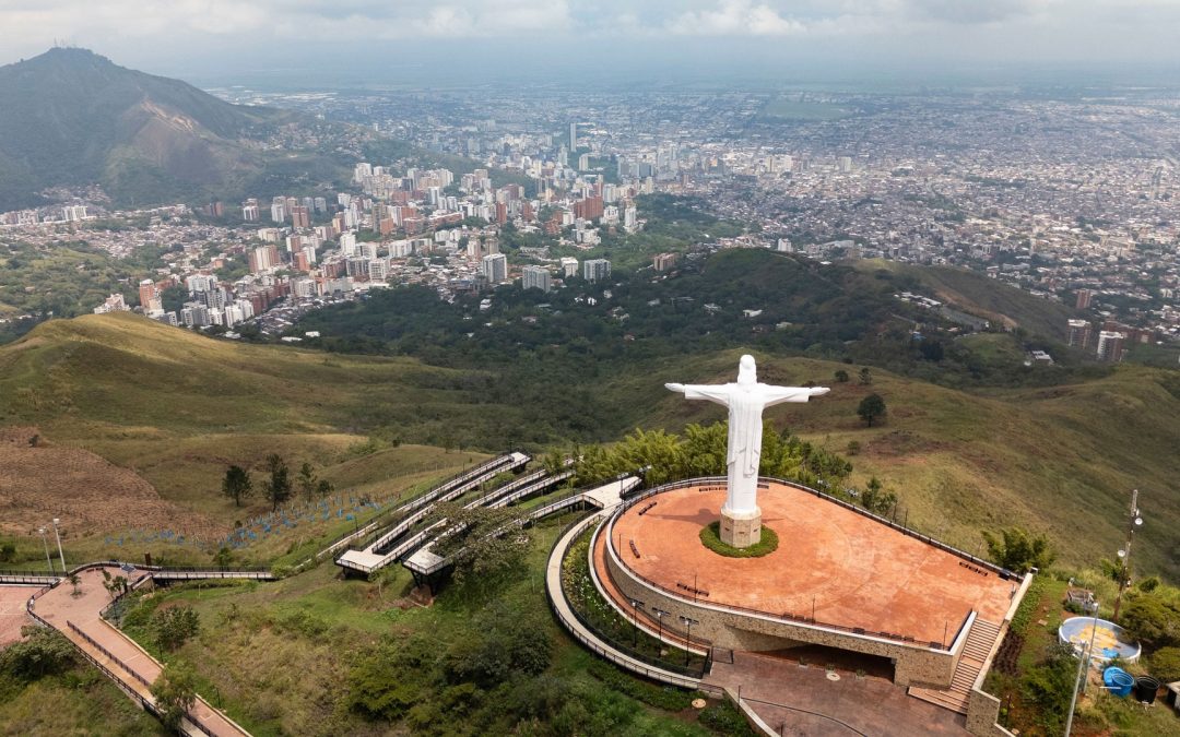 Valle del Cauca presenta su agenda regional 2026-2030 a los candidatos presidenciales
