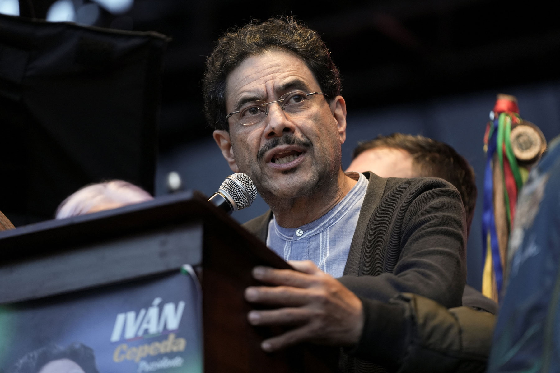 Iván Cepeda admite corrupción en el Gobierno Petro y promete erradicarla en su mandato